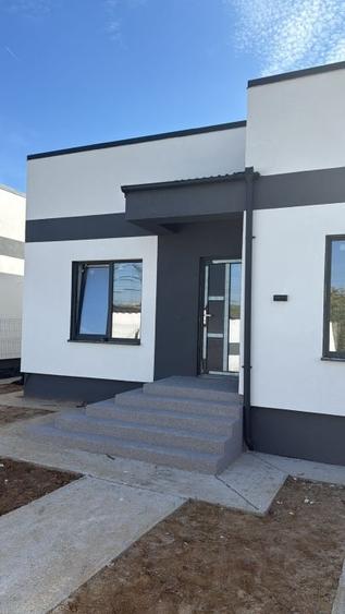 Casa parter, zona DAMILA, 110mp construiți, teren 300mp - 2