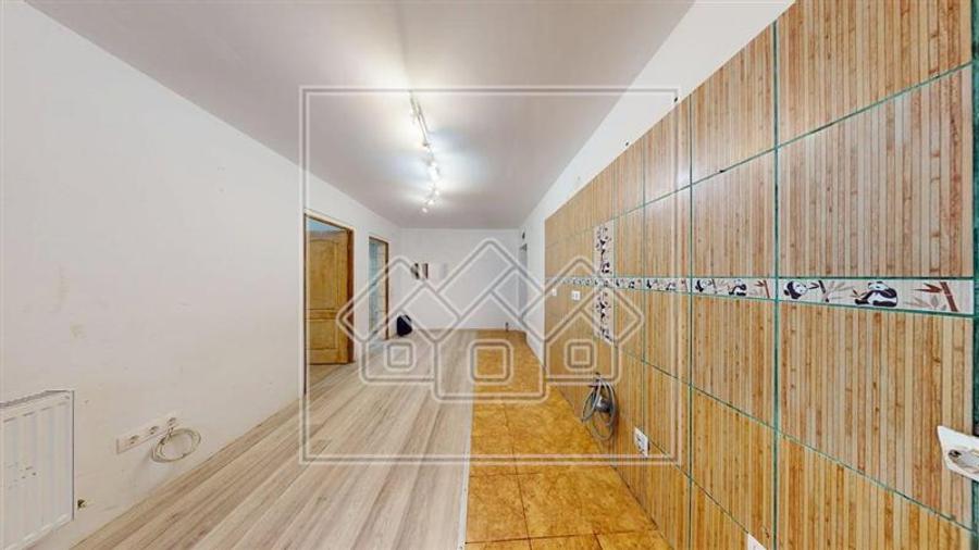 Apartament cu 2 camere decomandat în Arhitecților - Calea Cisnădiei
