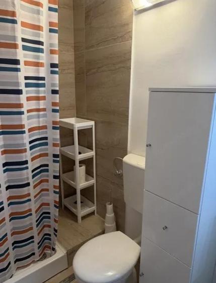 Inchiriez garsoniera zona Berceni, 10 minute de metrou - 2