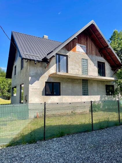 Casa de vanzare in Bucovina - 2