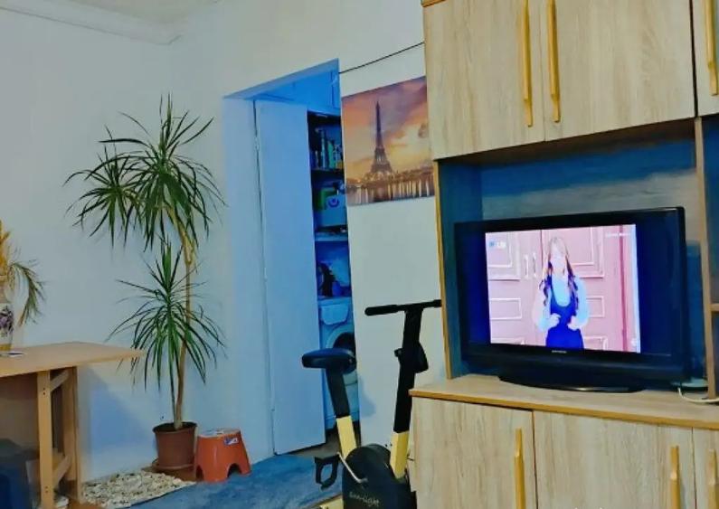 Apartament 2 camere.Centrala proprie.Brancoveanu,Stoian Militaru. - 2