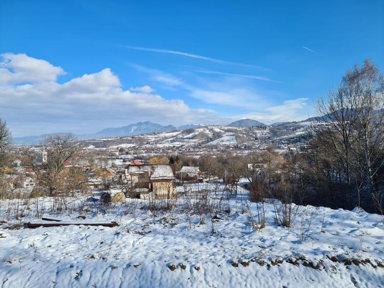 Teren intravilan de vanzare in Bran - 1