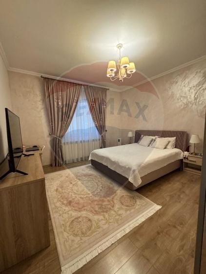 Casa stil boieresc,zona centrala, teren 450mp, comision zero - 14