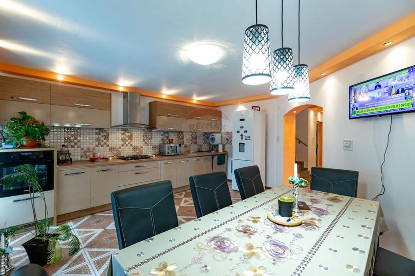 Vila / casa de vanzare in jud. Bacau, Ungureni - 6