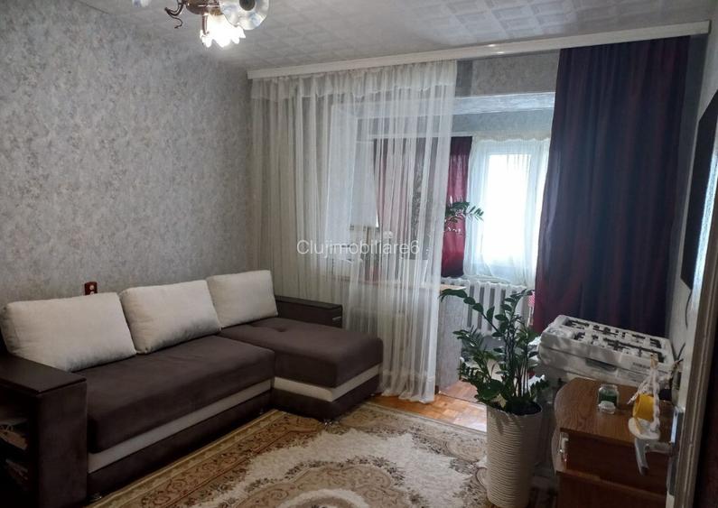 Apartament o camera zona Marasti