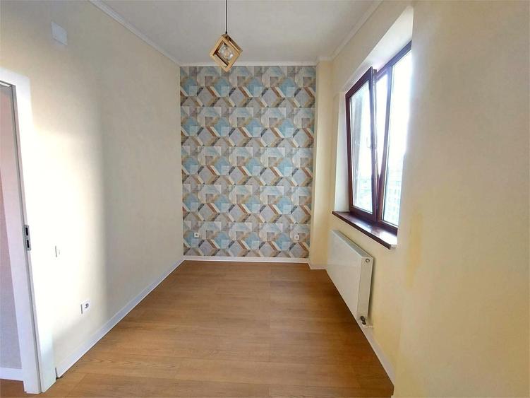 Penthouse 3 camere, 105 mp, terasa 15 mp, zona Eminescu, bloc nou - 10