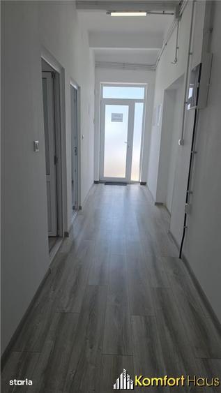 Spațiu comercial, de 423 mp, în Letea Veche