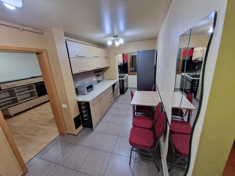 Inchiriez apartament, 2 camere, et 1, centrala, Str Orsova(Langa Vox) - 4