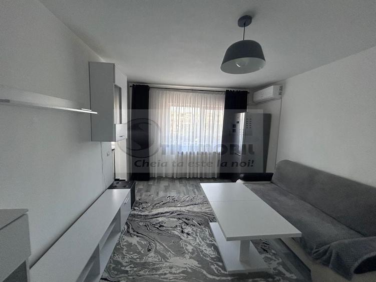 Apartament 34 mp, mobilat-utilat, zona Nicolina, 68.000 EUR - 1