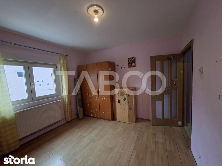 Strand etaj 1 Apartament decomandat 50 mpu balcon pivnita - 5