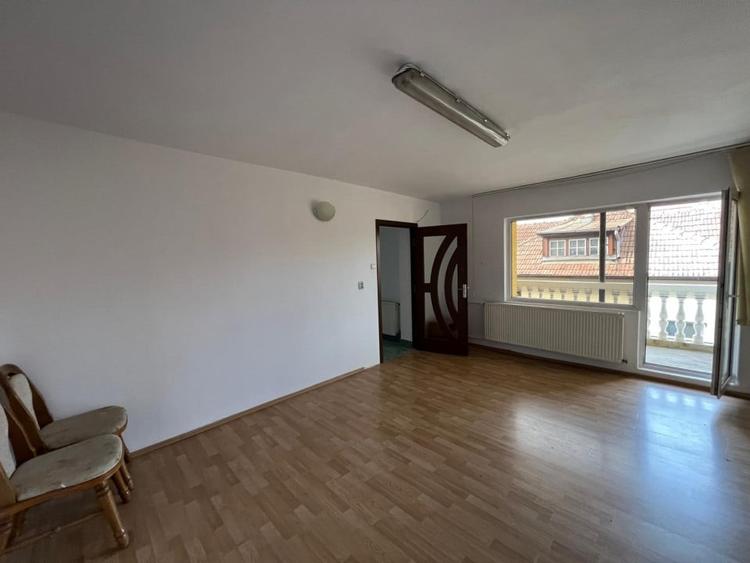 Vanzare casa + teren 800 mp. cartierul Gheorgheni - 4