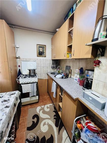 Garsoniera cu pivnita la etajul intermediar 2 zona Milea\/OMV din Sib - 1
