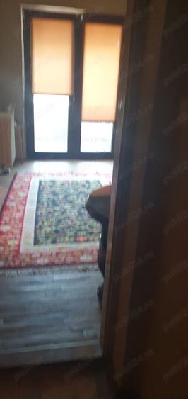Inchiriez apartament in vila curte Rm Valcea Centru vis-a-vis de parcul Zavoi. - 4