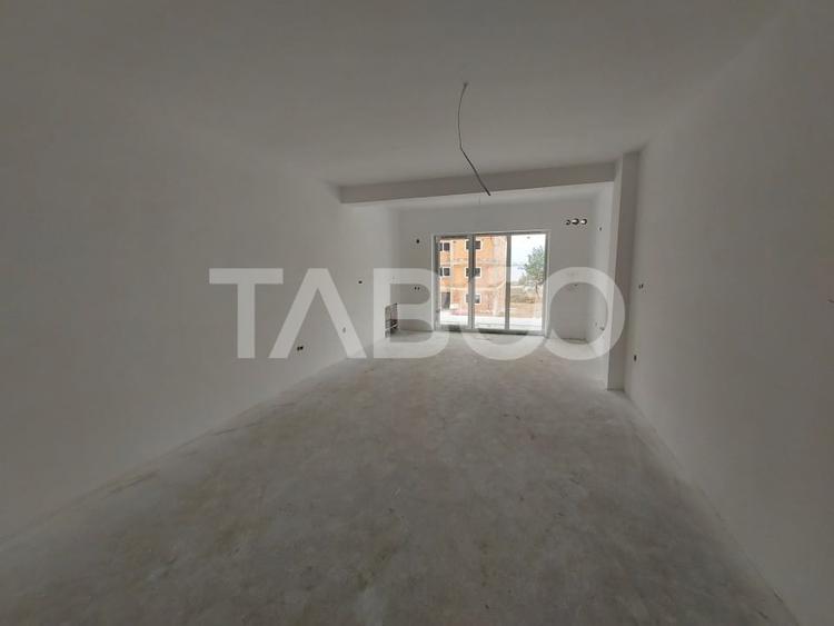 Garsoniera de vanzare decomandata 38 mpu balcon 8 mp loc parcare Sibiu - 3