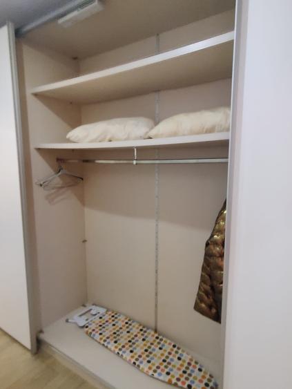 PIATA SUDULUI, Oltenitei, et.1, prima inchiriere, loc parcare - 12