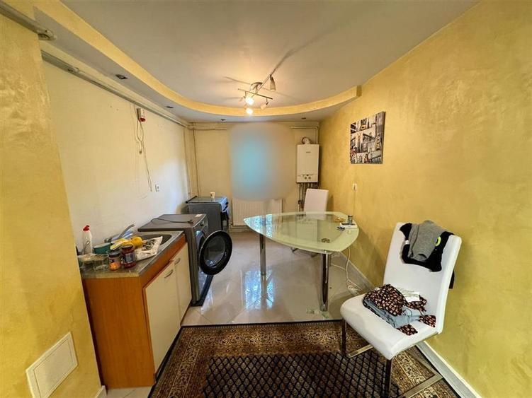 Apartament 2 camere, etaj 2/3, hol patrat, logie + balcon, Brailei - 4