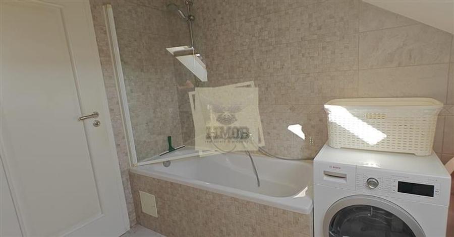 Apartament  4 camere 2 bai si loc parcare zona Valea Aurie - 10