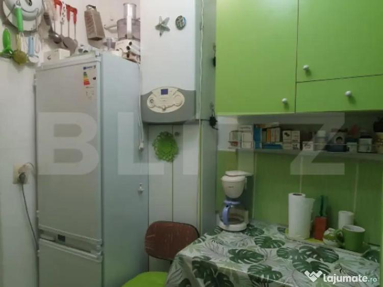 Garsoniera decomandata, renovata complet, zona centrala - 1