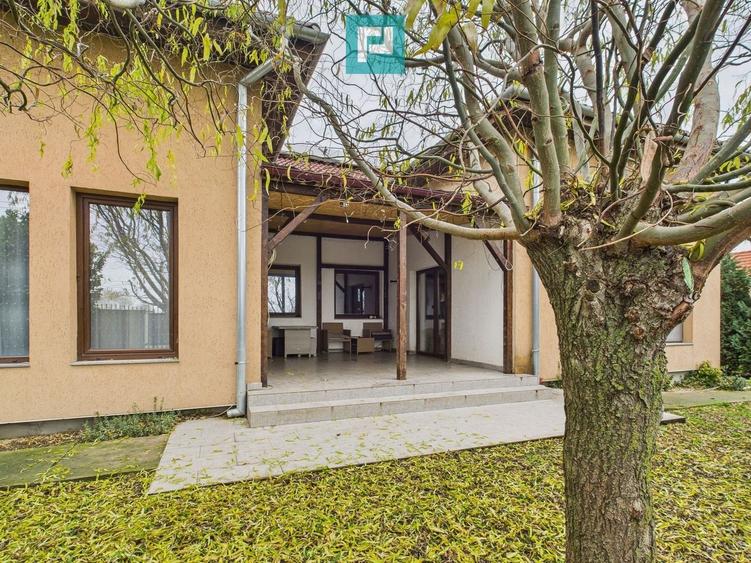 Casă individuală spațioasă, la 10 km de Timișoara - 1