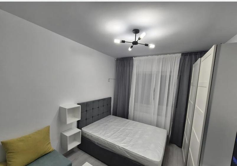 GARSONIERA DE LUX DECOMANDATA BLOC 2025 WEINER PALADA - 5