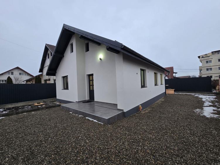 Proprietar vand casa Codlea, judetul Brasov - 2