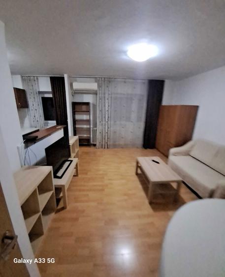 inchiriez garsoniera tineretului piata norilor - 1