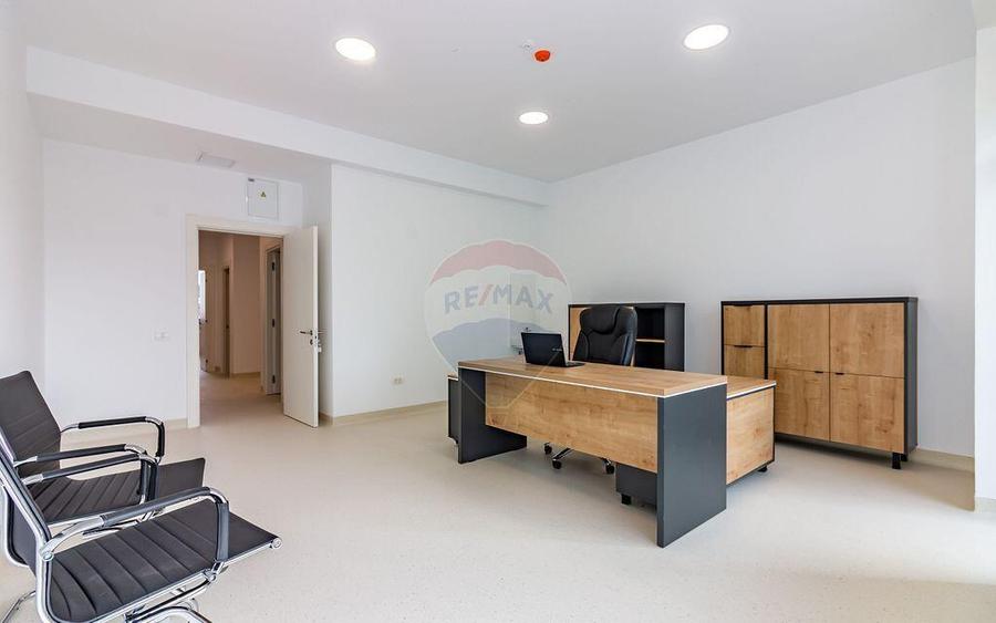 Cabinete medicale in Centru Medical Nou | Premium | lan... - 7