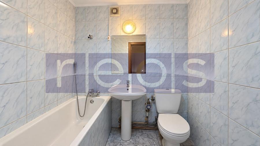 Apartament cu 3 camere în Drumul Taberei