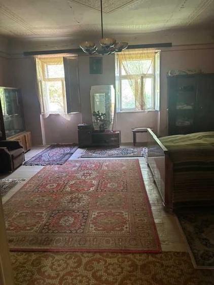 Casa la Paulis (ARAD) cu curte,garaj, si gradina mare, 1691 mp - 4