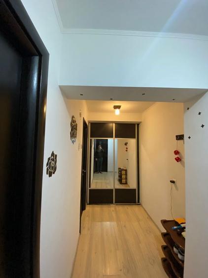 Inchiriez garsoniera - 4