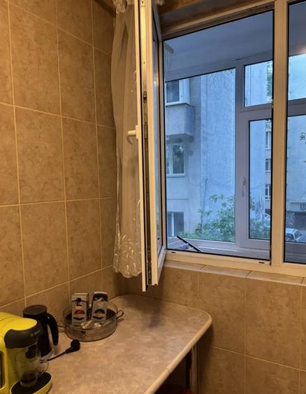 Apartament 2 camere, semidecomandat, 48 mp, balcon, ac, metrou, Ion Mihalache - 5