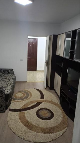 Vand garsoniera,zona Liceul 9 Galati - 1