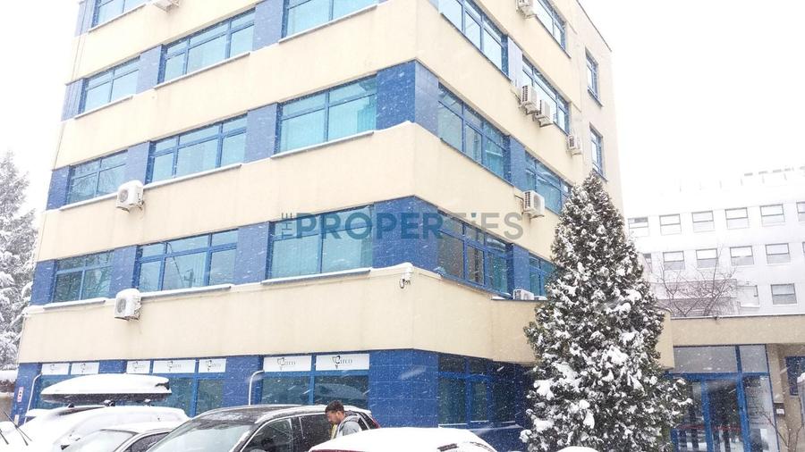 Vanzare etaj in cladire de birouri in zona Aviatiei -  224mpc - 1