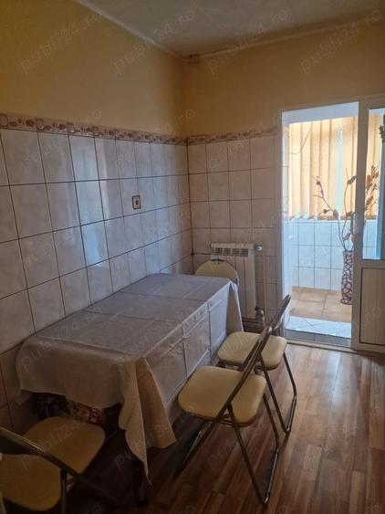 Apartament 2 camere decomandat etaj 1 - 9