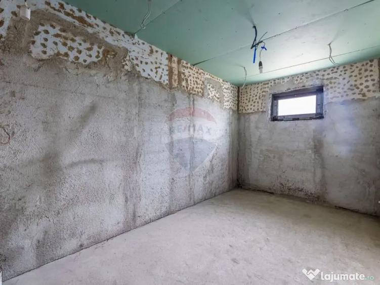 Casa cu 3 camere de vanzare, renovata la gri, teren 21... - 6