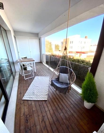 Vanzare apartament 3 camere/terasa 40 mp, garaj - 1