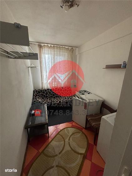 Garsoniera 11 mp Zona Vest, mobilata, ideal investitie - 1