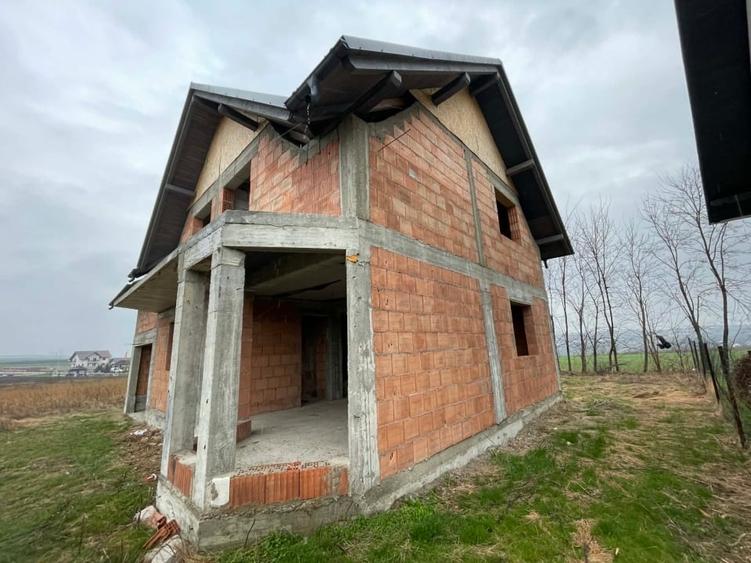 De vazare casă la roșu - 1