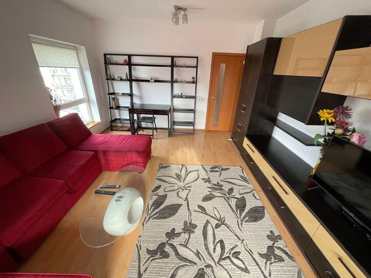 De închiriat: apartament 2 camere - Ten Blocks - Păcii - metrou - 2