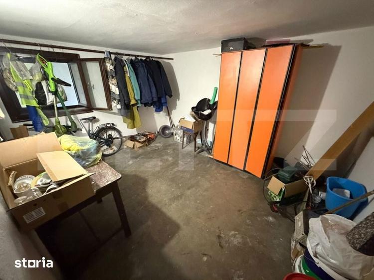 Casa cu etaj, 6 camere, zona 14 Mai - 8