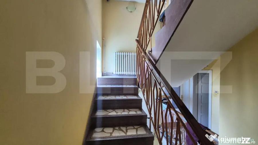 Casa de vanzare cu potential enorm, 410 mp, teren 885 mp, Pi - 11