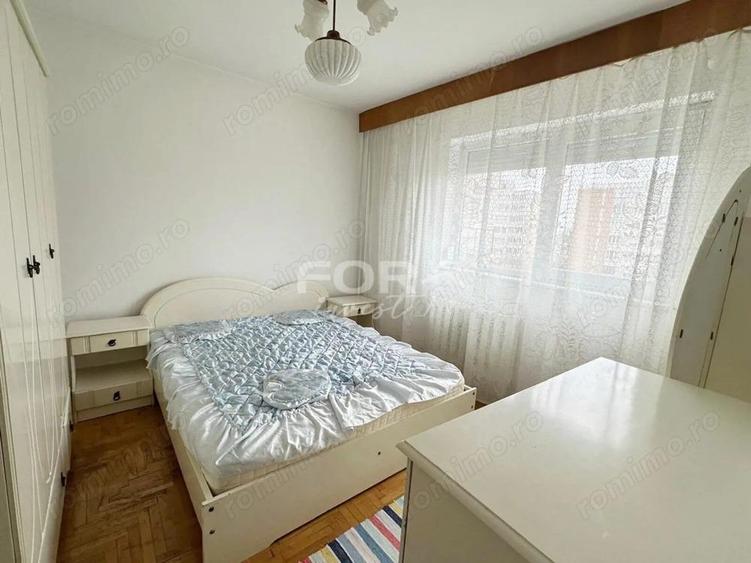 Apartament 3 camere de inchiriat Bulevardul Dacia - 16