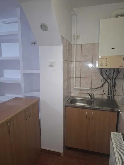 Garsonieră de închiriat – zonă Gară / Central - 1