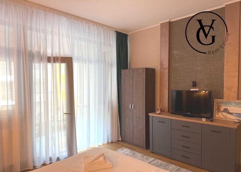 Apartament cu 3 camere decomandat, mobilat în Central