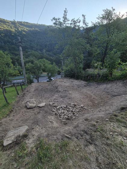 Teren de 800 mp, în Căpâlna