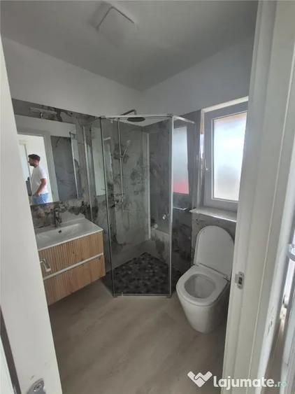Casă cu 4 camere cu Teren 300 Mp în Moșnița Nouă