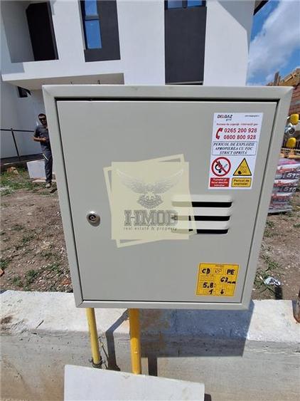 Casă individuală cu 5 camere cu Teren 350 Mp în Șura Mare
