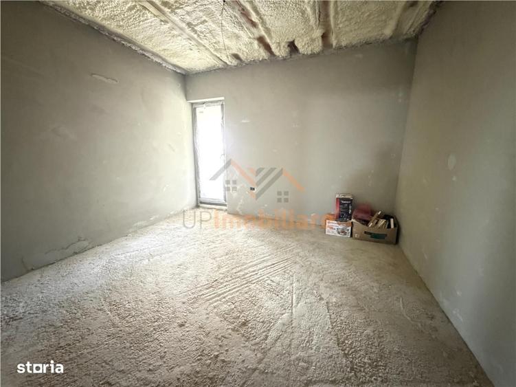 Casă cu 4 camere în Fughiu