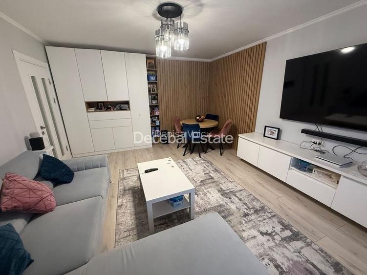 Apartament 3 camere 77 mp 1991 vis a vis Mall Vitan centrala proprie