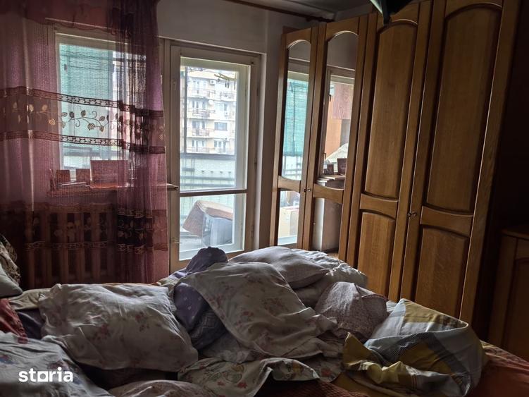 Apartament cu 3 camere decomandat în Centrul Civic